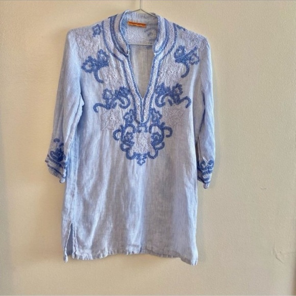 Roberta Freymann Tops - Vintage Roberta Freymann Blue Embroidered Women's Tunic S/M
